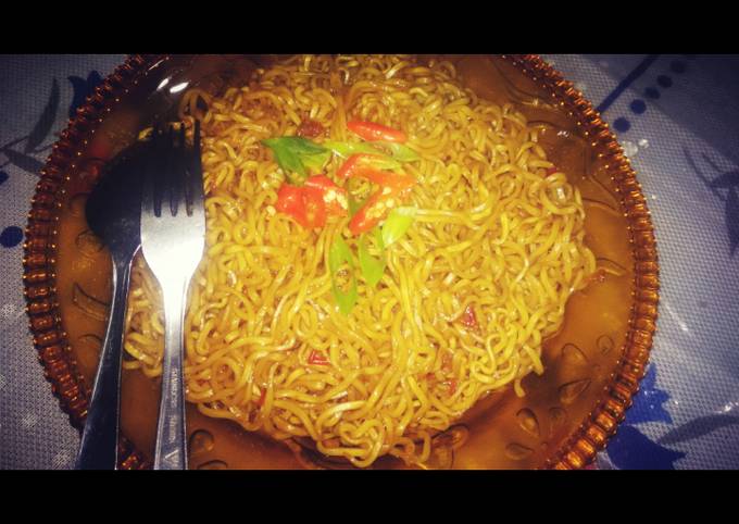 Mie goreng pedas Manis