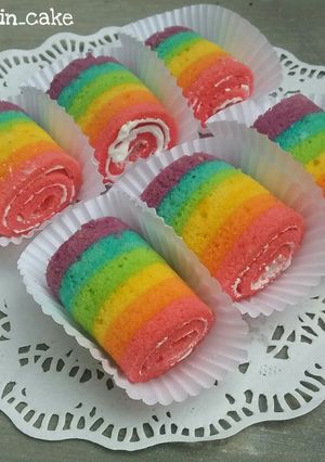 Foto resep Bolu Rainbow Gulung Mini