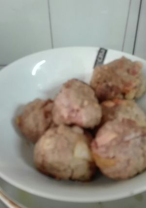 Una foto de Albóndigas en salsa de queso
