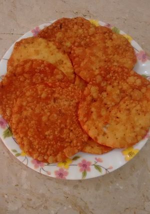 A picture of Homemade Papri.