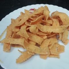 A picture of Ribbon Pakoda.