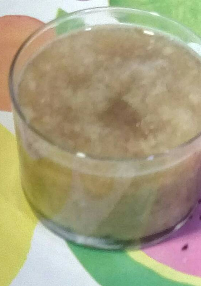 Una foto de Puré de manzana a la canela con higos secos