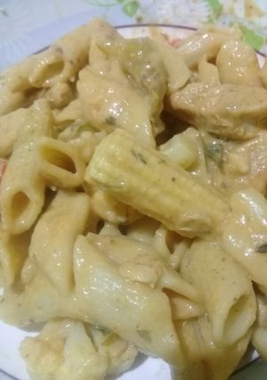 A picture of Creamy Chicken Macaroni.