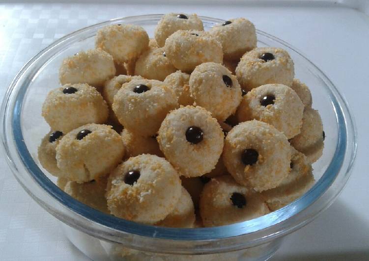 Bagaimana Menyiapkan Resep kue janit/janda genit/monde butter cookies Anti Gagal