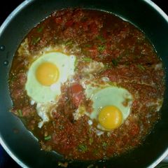 A picture of Shakshuka.