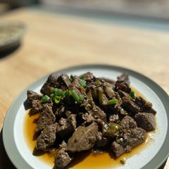 Lebanese-style lamb liver with lemon juice A picture of Lebanese-style lamb liver with lemon juice.