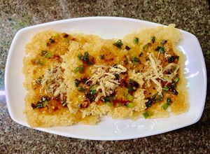 Hình của món Cơm cháy từ cơm nguội.