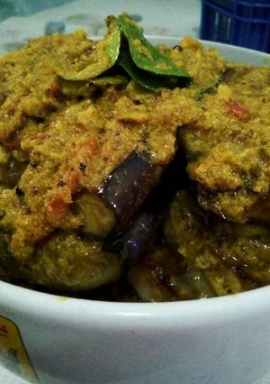 Foto resep Terong ungu bumbu kuning