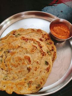 நிலக்கடலை ரவா அடை(peanut rava adai recipe in tamil) செய்முறை முக்கிய புகைப்படம்