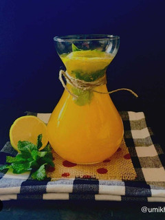 A picture of Mango Lemonade 🍋.