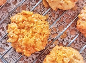 Foto resep Corn Flakes Cookies & Palm Sugar Cookies (1 adonan 2 rasa)