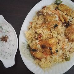 A picture of Fish biryani.