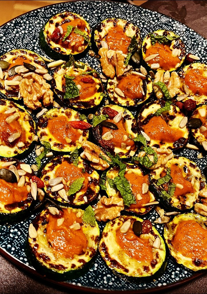 Una foto de Calabacín a la plancha con más cositas