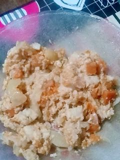 Una foto de Revuelto de pechuga y batata