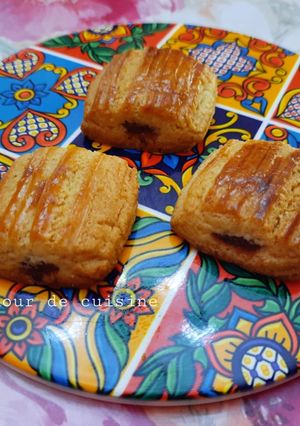 Une photo de Biscuits fourrés aux dattes ☕