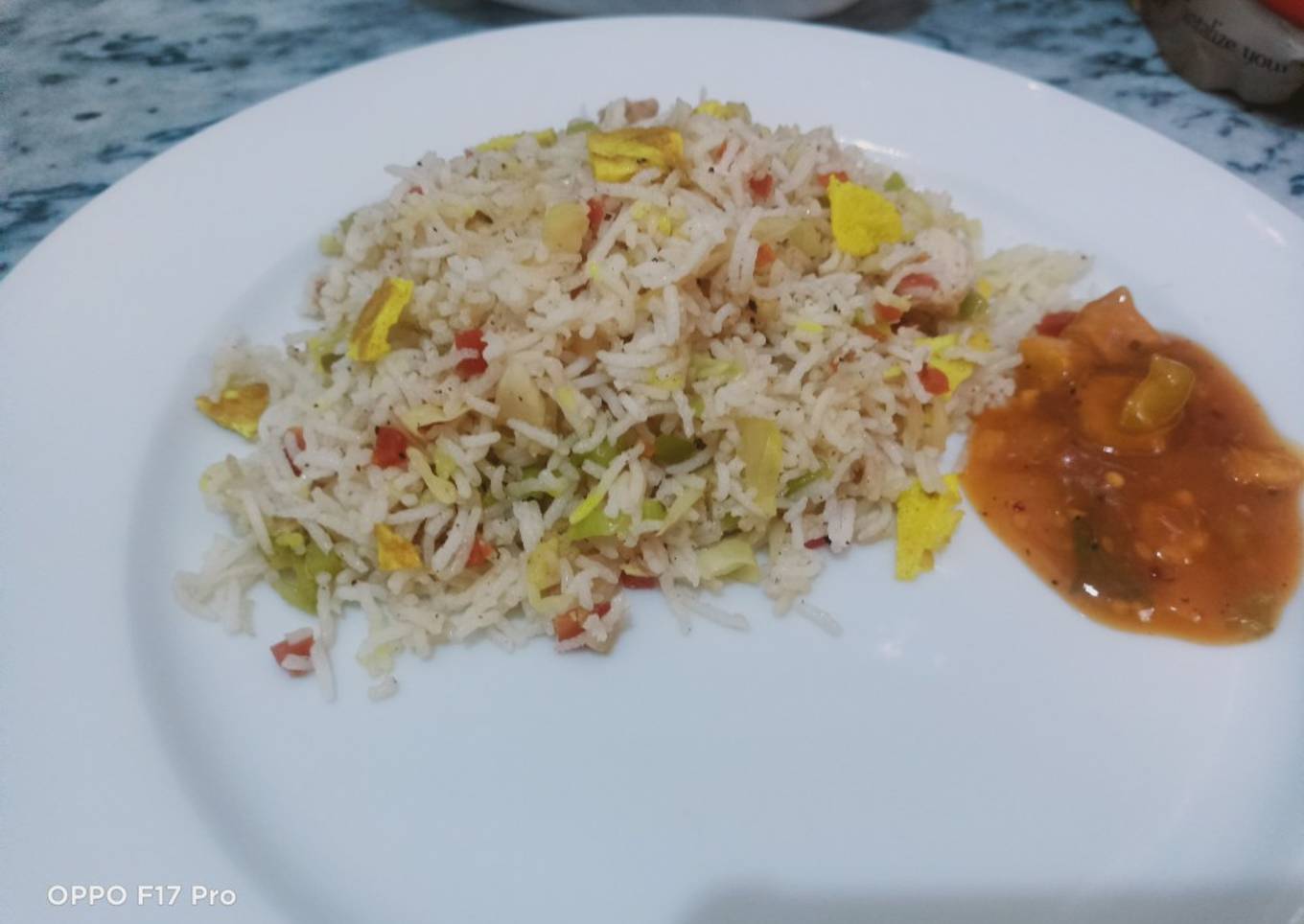 Chinese rice with nuggets jalfrezi