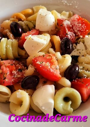 Una foto de Ensalada de pasta rápida y fácil