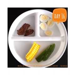 A picture of Baby Food: Tenderloin Strips, Quail Eggs, Corn, Green Bell Pepper.