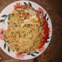 A picture of Garnished Fried Noodles.