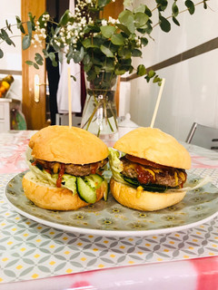 Una foto de Hamburguesa casera y rápida
