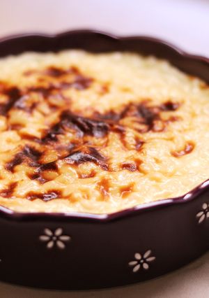 A picture of Rice Pudding.