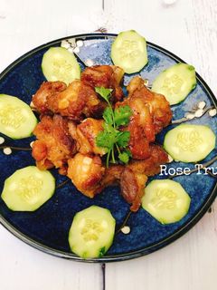 Hình của món Sườn Non Ram Chua Ngọt.