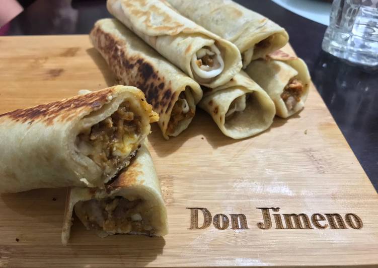 Burritos de chicharrón prensado “al albañil”