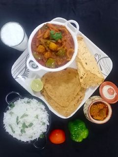 વેજ કોલ્હાપુરી (Veg Kolhapuri Recipe In Gujarati) રેસીપી મુખ્ય ફોટો