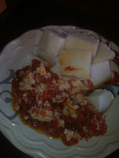 A picture of Yam and egg sauce.