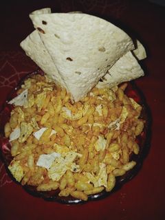 ખંભાતી પાપડ ચેવડો (Khambhati Papad Chevdo Recipe In Gujarati) રેસીપી મુખ્ય ફોટો