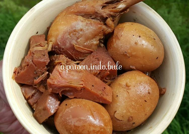 Recipe of Ultimate GUDEG (Young Jackfruit Stew) #instantpot