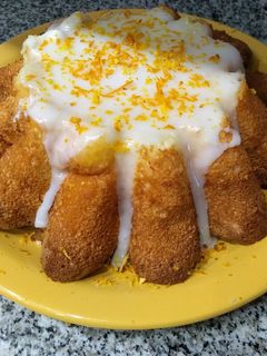 Una foto de Bizcochuelo sin TACC de yogurt súper esponjoso 🤩🤤
