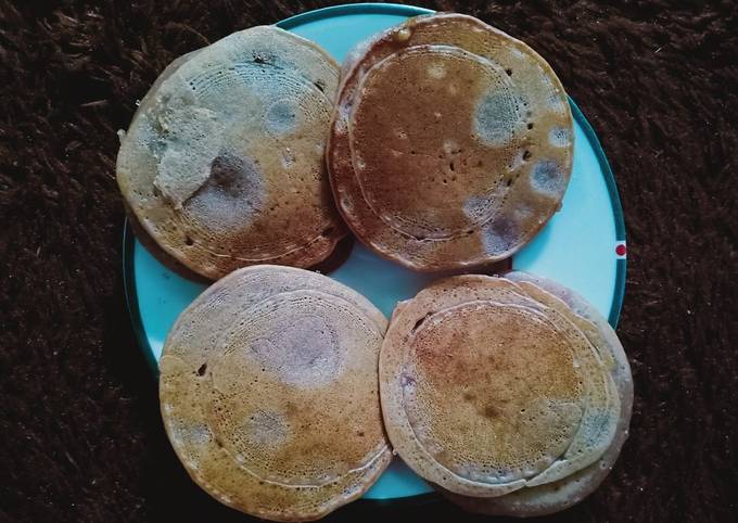 Cara Gampang Membuat Dadar terigu susu pisang kurma Anti Gagal