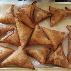 A picture of Spicy Minced meat Sambusa aka Samosas #authormaraton#.