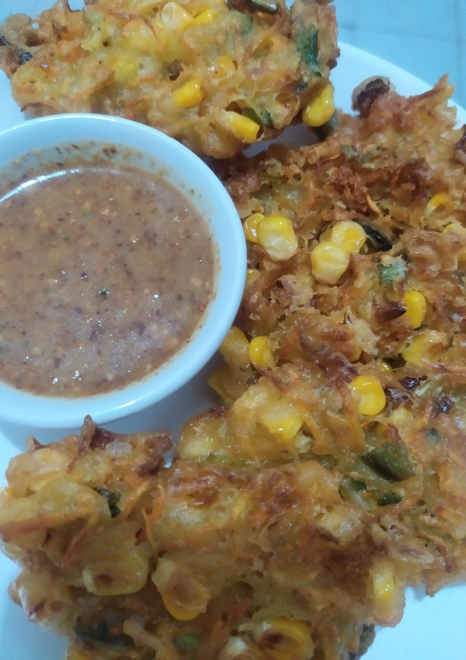 Foto resep Bakwan Jagung Sambel Kacang