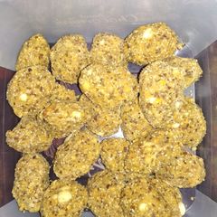 Bhune channe Ke laddu A picture of Bhune channe Ke laddu.