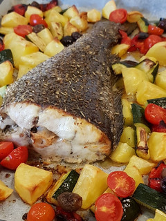 Foto di Coda di ombrina e verdure al forno