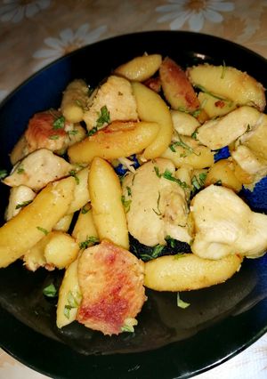 O poză a rețetei Gnocchi cu cartofi și piept de pui.