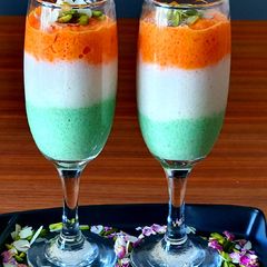 Tricolour phirni A picture of Tricolour phirni.