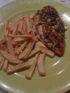 Una foto de Pechugas de pollo con manteca de hierbas