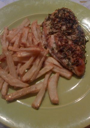 Una foto de Pechugas de pollo con manteca de hierbas