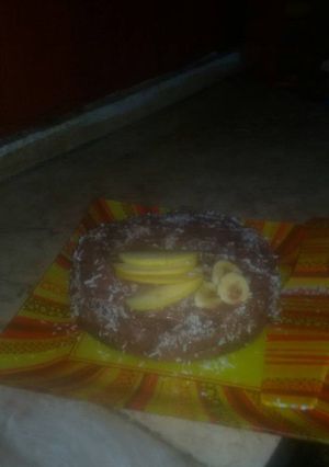 صورة لوصفة كيكة الشوكلاته محشية موز