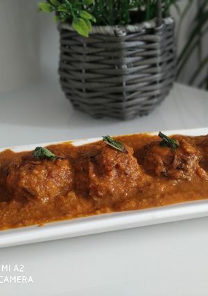 व्हेज मराठा (veg maratha recipe in marathi) रेसिपी चे मुख्य फोटो 