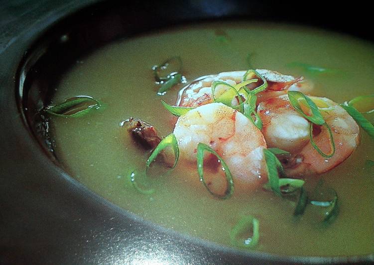 Recipe of Ultimate Creamy fennel soup with shrimp