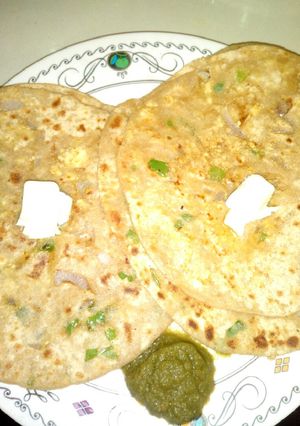 A picture of Paneer paratha.