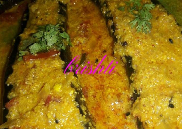 Brinjal in poppy seed paste