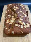 Banana kurma cake
