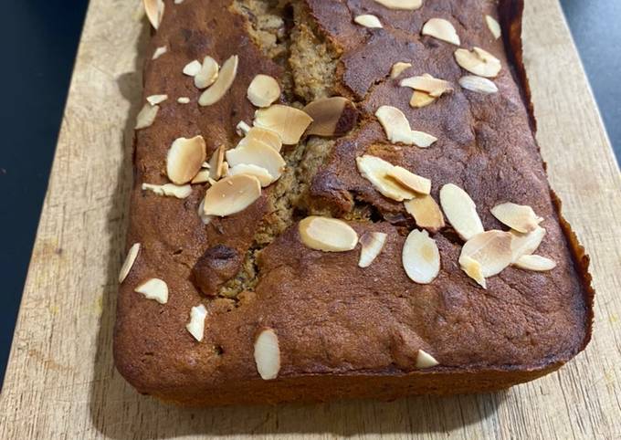 Resep Banana Kurma Cake Oleh Angeline Hosen Cookpad