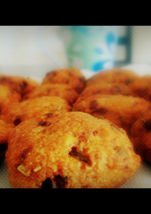 A picture of Parippu Vada / Dal Vada.