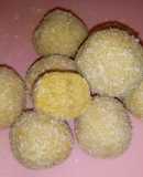 Bolitas de Mantequilla de Maní y Coco